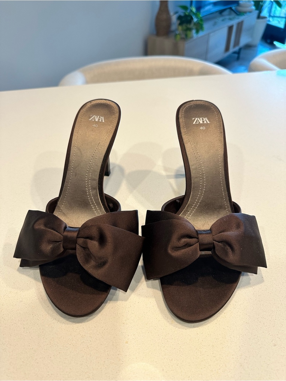 Zara Chocolate Brown Bow Heels - Size 40